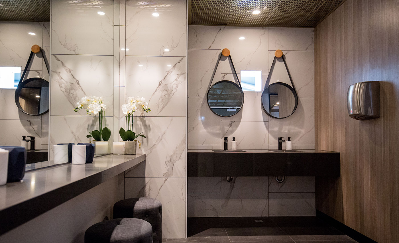 VISI ADJUSTABLE DOWNLIGHT in situ